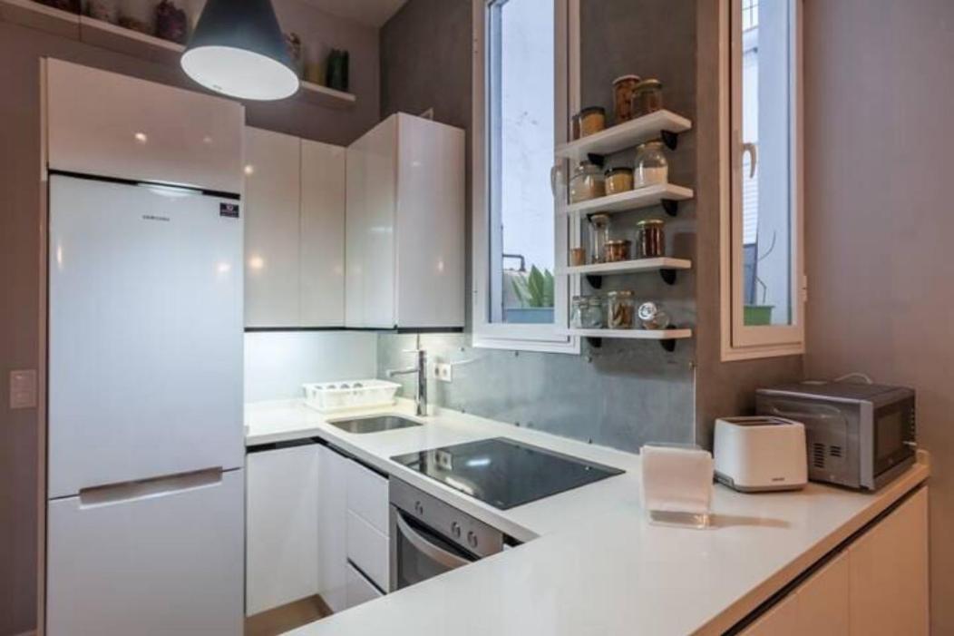 Central Apartment In Sevilla Buitenkant foto