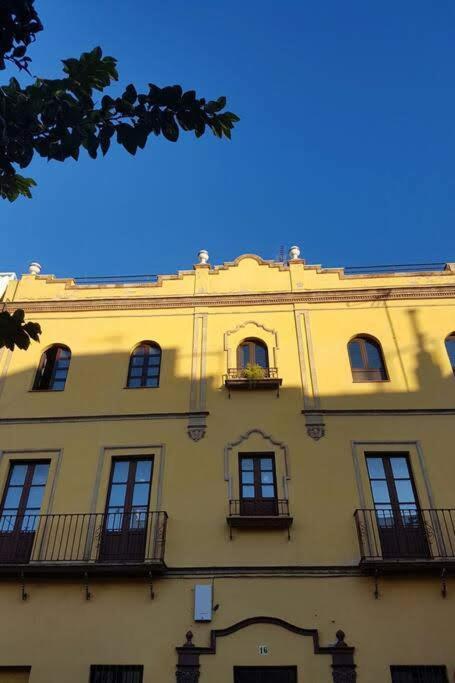 Central Apartment In Sevilla Buitenkant foto