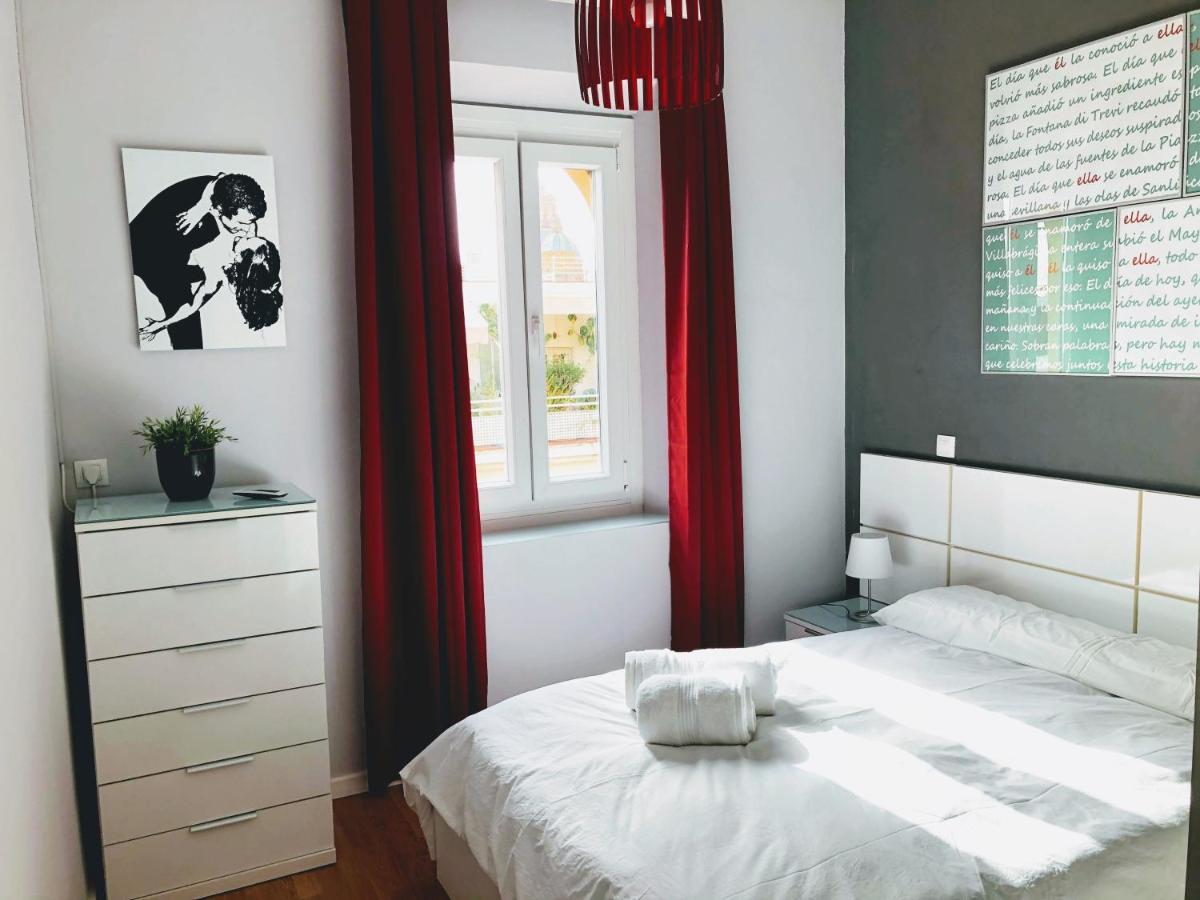 Central Apartment In Sevilla Buitenkant foto